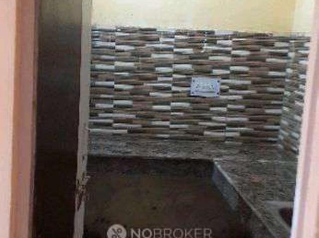 1 RK Flat for Rent In Sector 62a