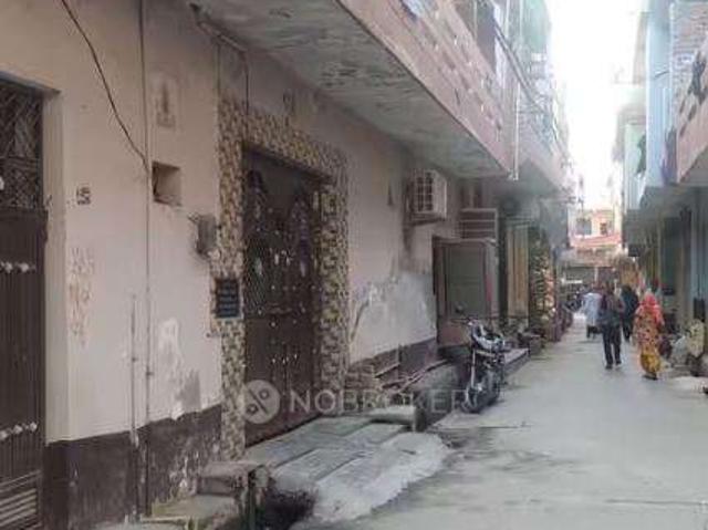 1 RK Flat for Rent In Sector 63