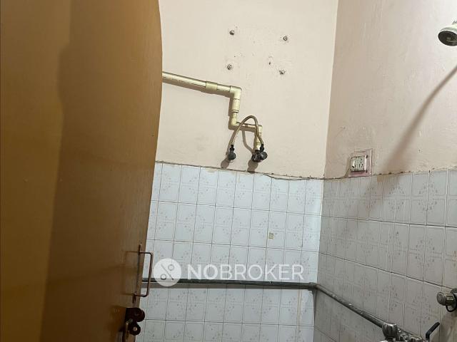 1 RK Flat for Rent In Subhash Nagar