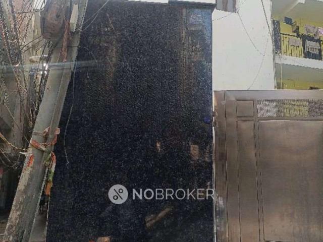 1 RK Flat for Rent In Vasant Kunj