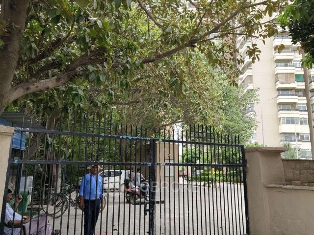 1 RK Flat In Ansal Sushant Estate For Sale In Sector 52
