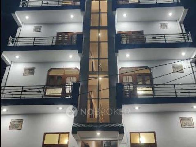 1 RK Flat In Ajay House for Rent In Lakhnawali