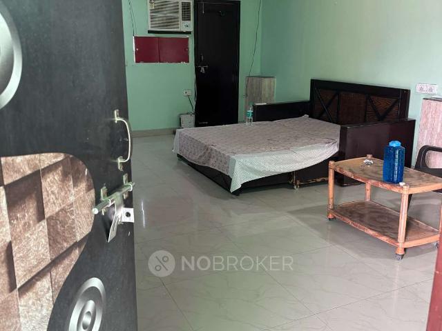 1 RK Flat In Ap for Rent In Shakti Khand Iii, Indirapuram