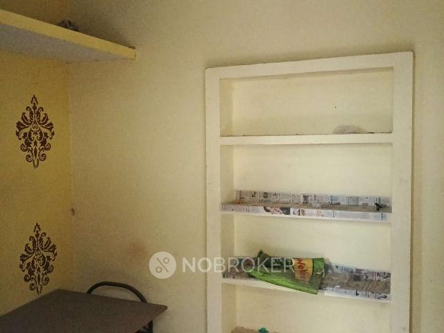1 RK Flat In Apartment for Rent In Sector 44