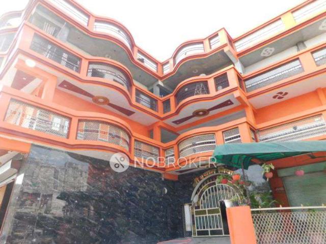 1 RK Flat In Apartment for Rent In Sector 134