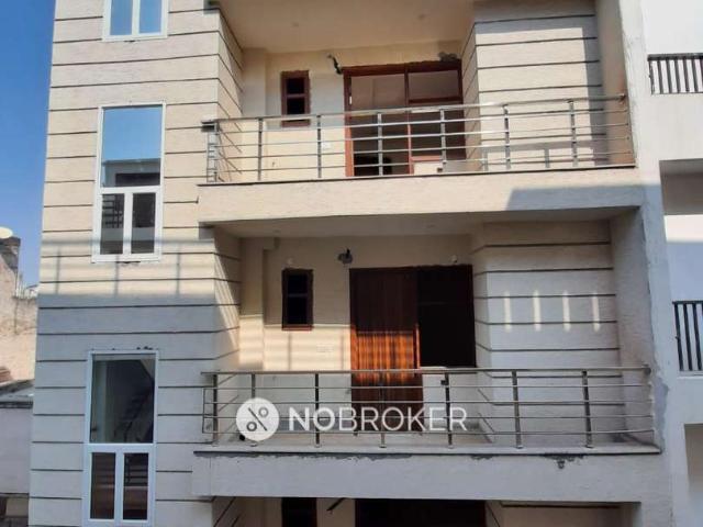 1 RK Flat In Appartment For Sale In Sector 4