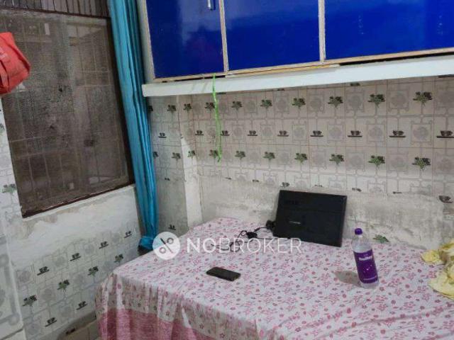 1 RK Flat In Apppartment for Rent In Gamma 1