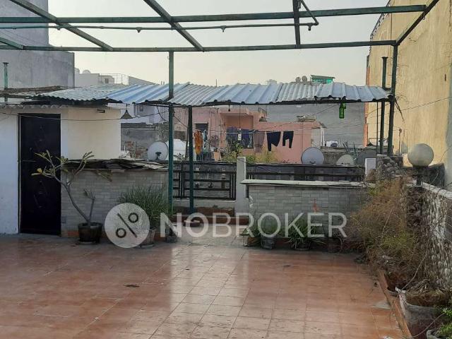 1 RK Flat In Ashoka Enclave for Rent In Sector 35