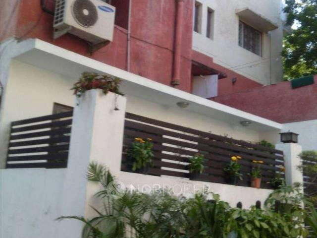1 RK Flat In B 9 Vasanath Apartments for Rent In Vasant Kunj