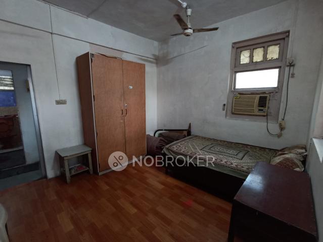 1 RK Flat In Bank Of India Building, Andheri West for Rent In Andheri West