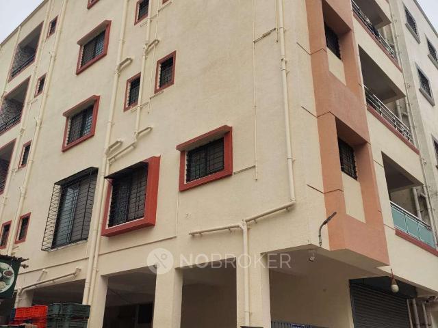 1 RK Flat In Godawri Nivas, Gulmohar Park, Lane Number 1, Near Magestic City, Back Side Of Mc Donald, Bokari Phata, Wagholi, Pune. For Rent In Wagholi