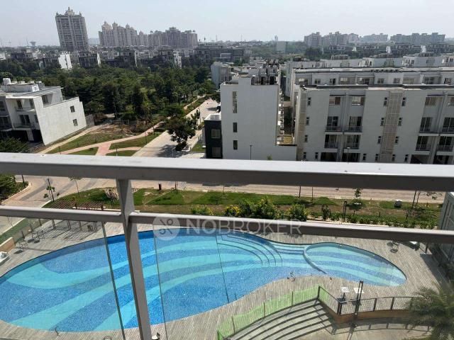 1 RK Flat In Godrej for Rent In Sector 27