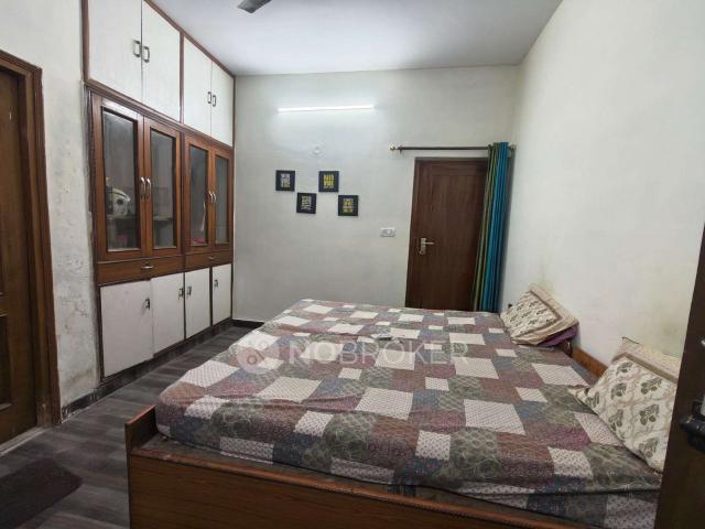1 RK Flat In Golden Jubilee Apartment for Rent In Sector 1