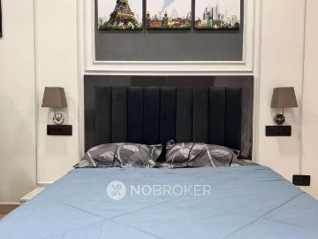 1 RK Flat In Gaur City Center For Sale In Sector 4