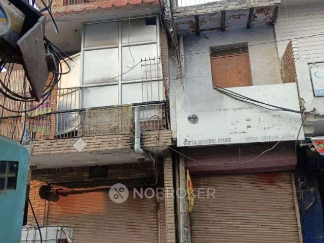 1 RK Flat In Dinsahi House for Rent In Sector 36