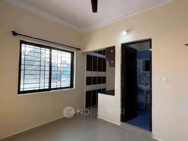 1 RK Flat In Dwarakamai for Rent In Koramangala