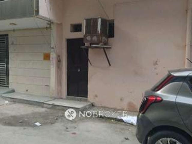 1 RK Flat In Indra Vikas for Rent In Mukherjee Nagar