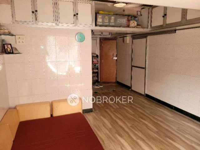 1 RK Flat In Ismail Mansion, Fort For Sale In Perin Nariman Street