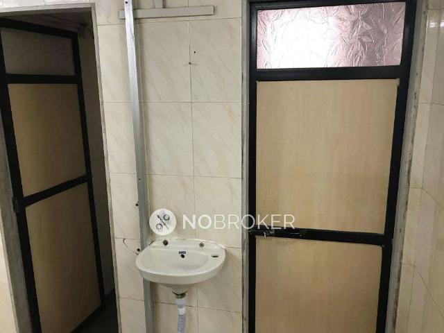 1 RK Flat In Om Sai Chs For Sale In Andheri East