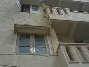 1 RK Flat In Laxmi Narishma Nilaya for Rent In Thyagarajnag