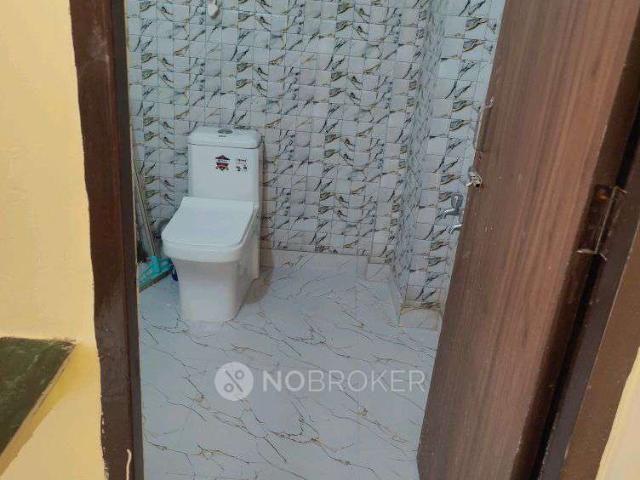 1 RK Flat In Male Students Accomodation for Rent In F5, Block F, Kamla Nagar, New Delhi, 110007, India
