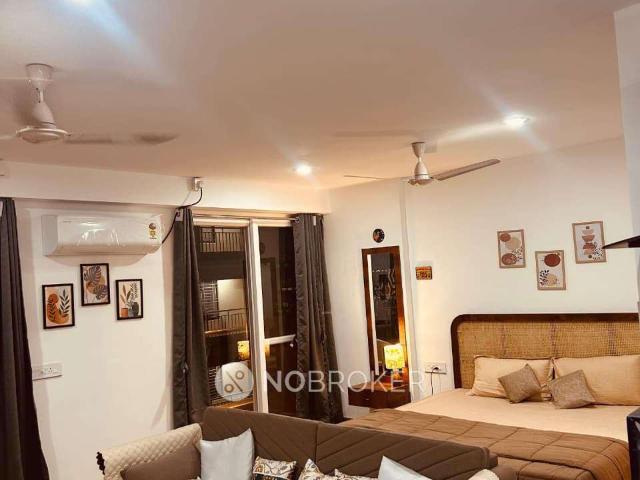1 RK Flat In Neon Hometels For Sale In Viman Nagar