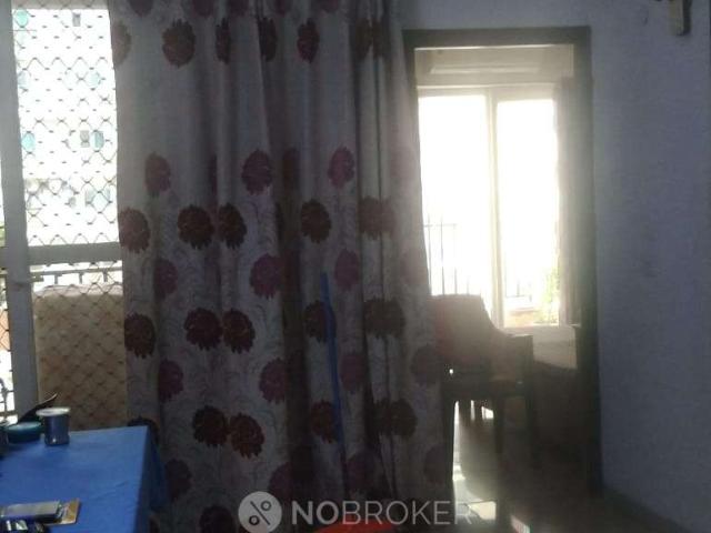 1 RK Flat In Nirala Estate for Rent In Techzone 4