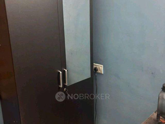 1 RK Flat In Solitaire for Rent In Kondapur