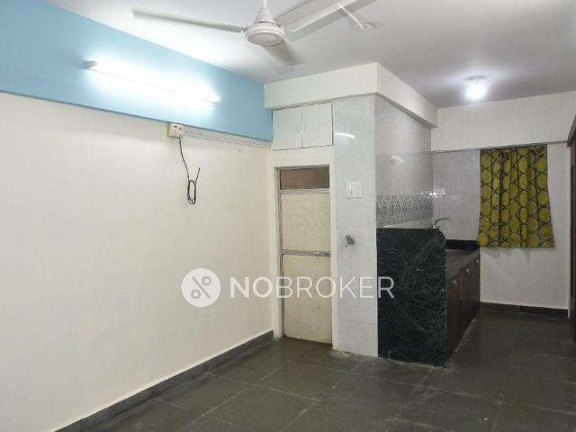 1 RK Flat In Sarkar Tower For Sale In Mazgaon