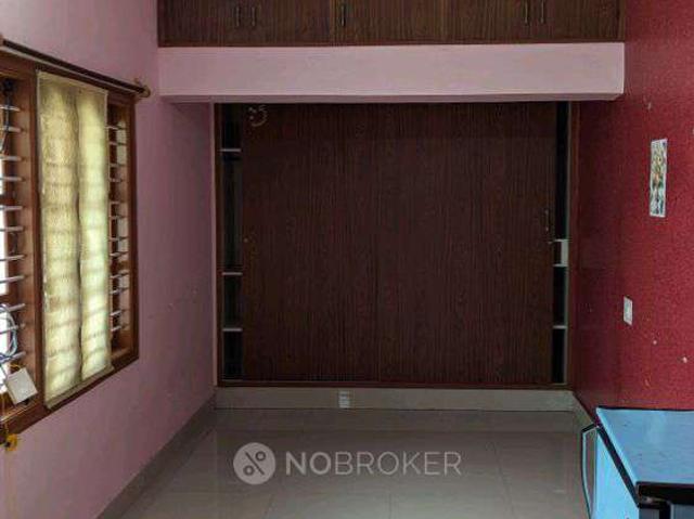 1 RK Flat In Sb for Rent In Indiranagar