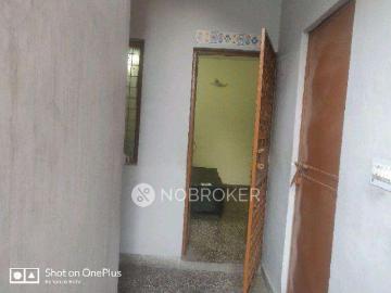 Sector-12 Noida, New Delhi, Delhi - Service room