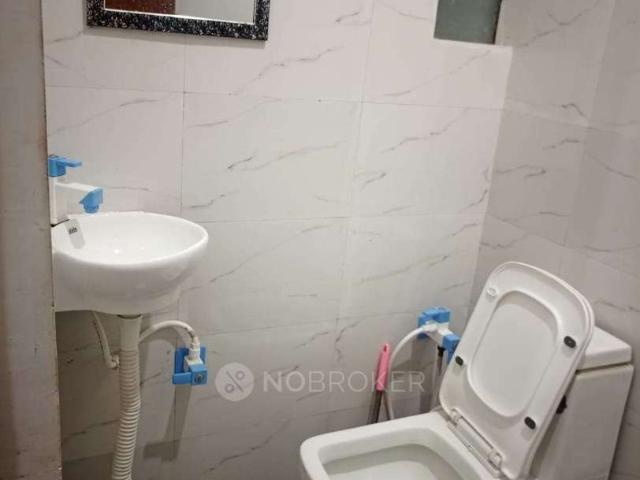 1 RK Flat In Shri Mahadev Residency for Rent In Fcp7+2m4, Sector 167 A, Noida, Uttar Pradesh 201304, India