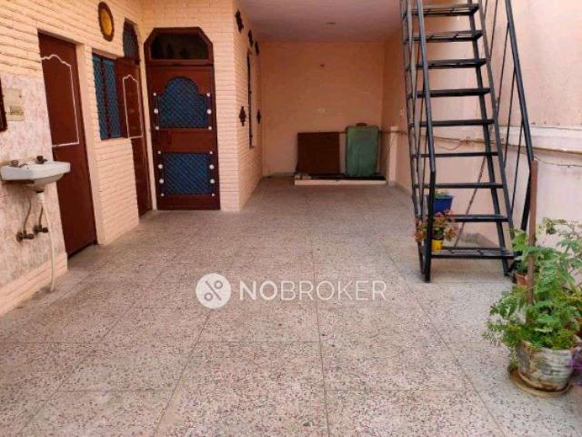 1 RK Flat In Single Building for Rent In Vasundhara