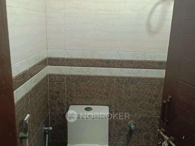 1 RK Flat In Srivari Heights for Rent In Xqq5+jq4, Ab Vajapayee Rd, Maithri Layout, Kadugodi, Bengaluru, Karnataka 560067, India