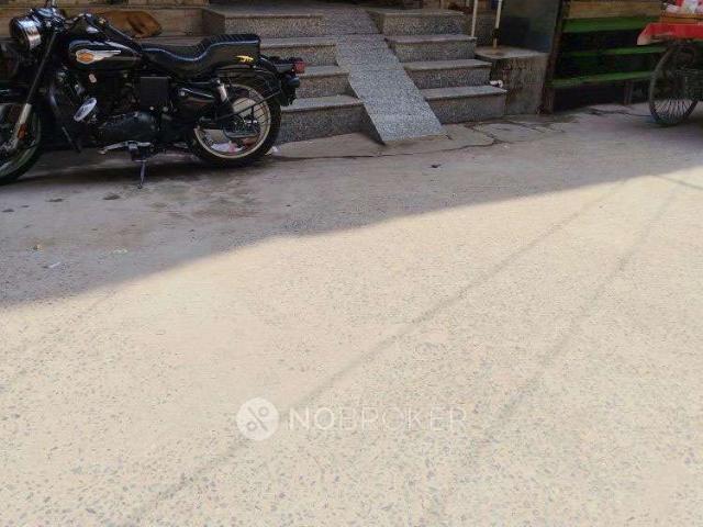 1 RK Flat In Stand Alone Building for Rent In Khora Colony