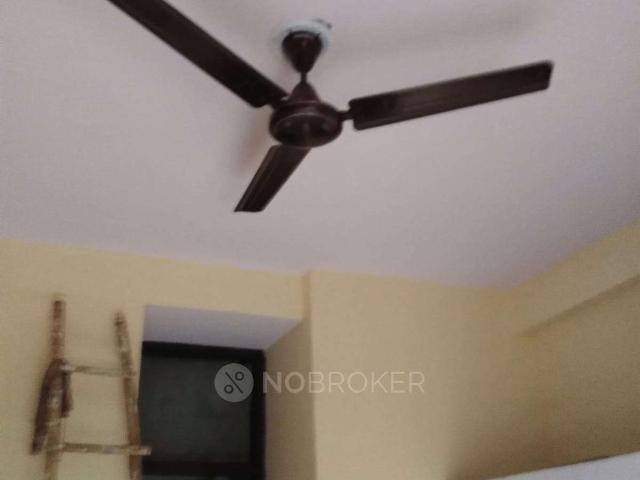 1 RK Flat In Stand Alone Bulding for Rent In Sector 63