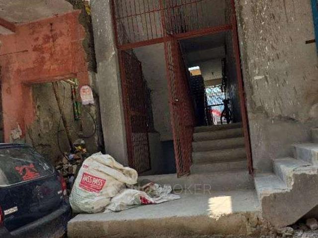 1 RK Flat In Standaone for Rent In Rajveer Colony