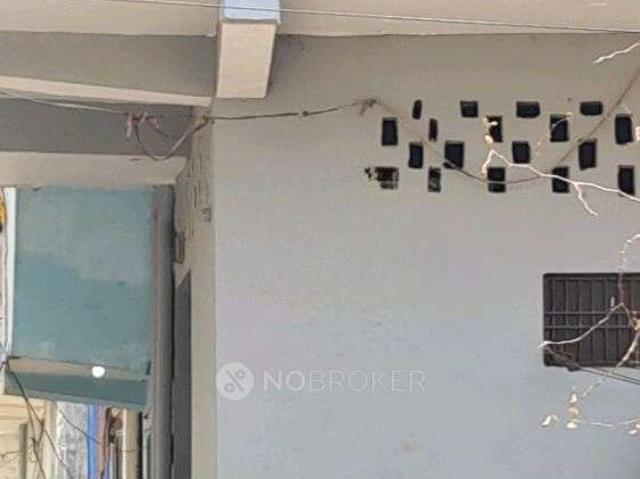 1 RK Flat In Standalone Buiding for Rent In Yusufpur