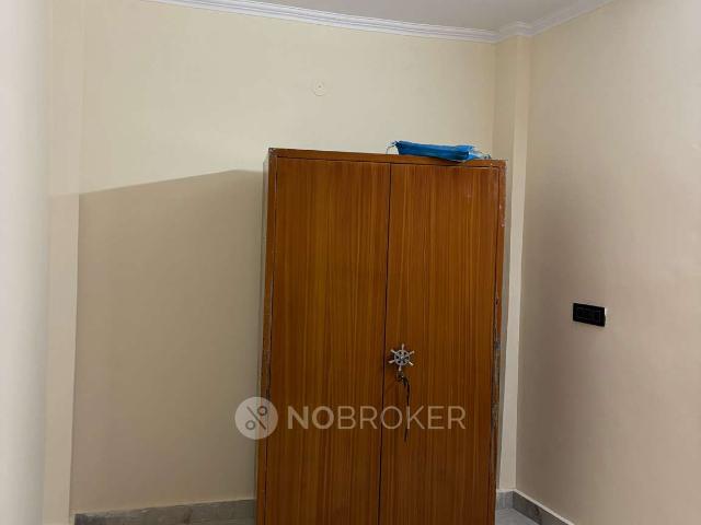 1 RK Flat In Standalone Building for Rent In West Vinod Nagar