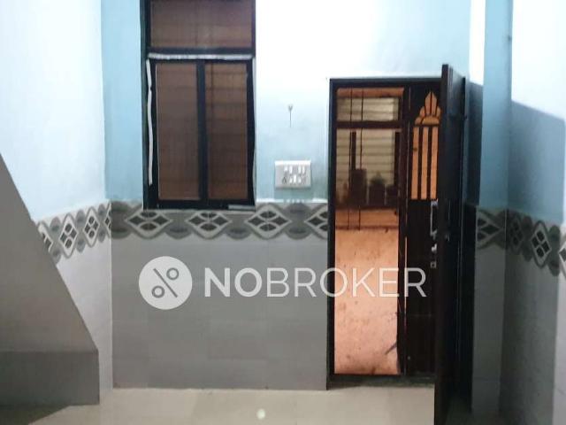1 RK Flat In Standalone Building for Rent In Airoli