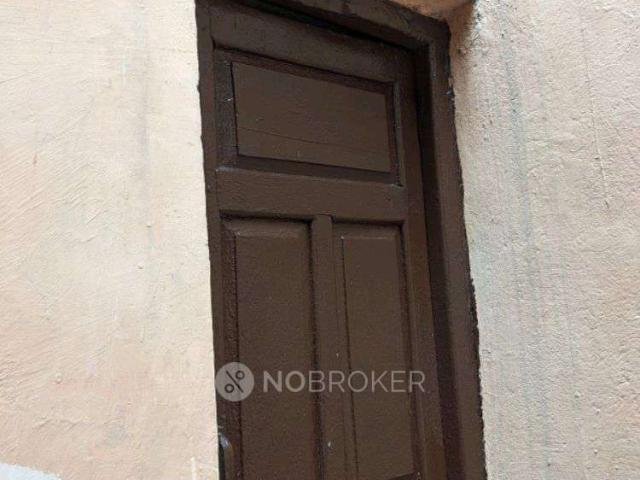 1 RK Flat In Standalone Building for Rent In Karol Bagh