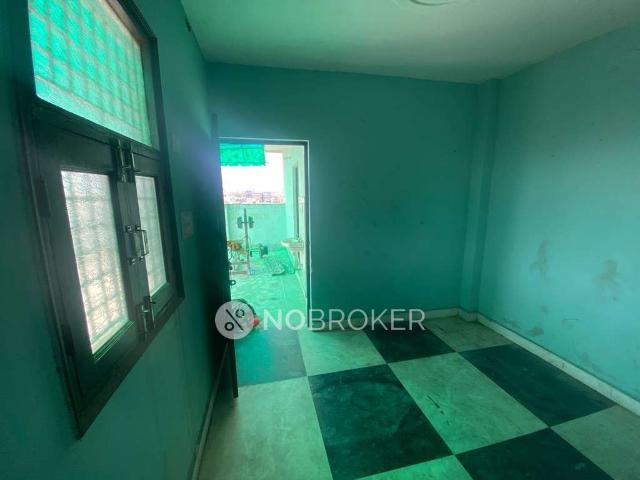 1 RK Flat In Standalone Building for Rent In Rohini