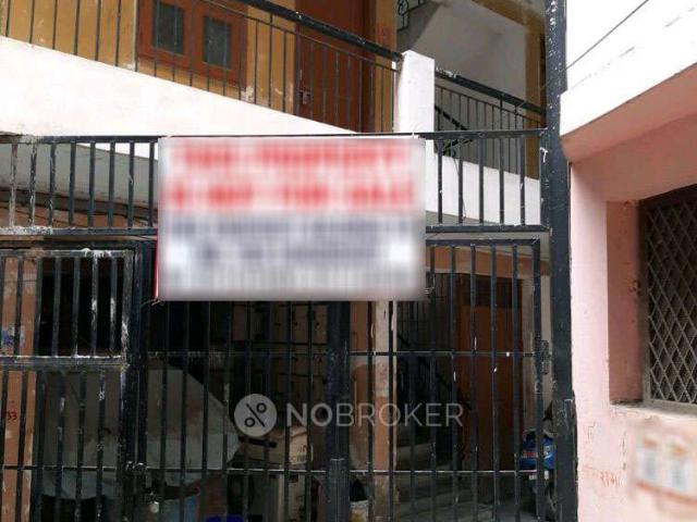 1 RK Flat In Standalone Building for Rent In Saket