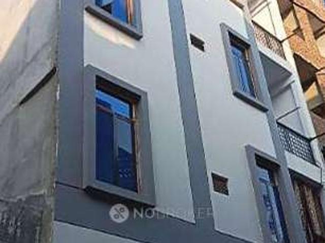 1 RK Flat In Standalone Building for Rent In Sector 62a