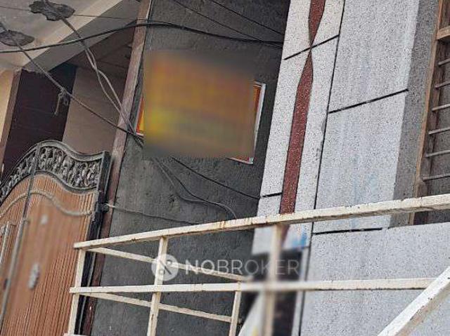 1 RK Flat In Standalone Building for Rent In Sector 83