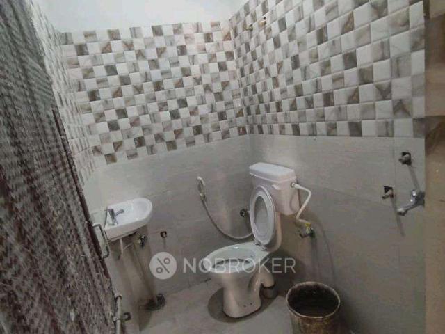 1 RK Flat In Standalone Building for Rent In Srm Property Hub Surajpur