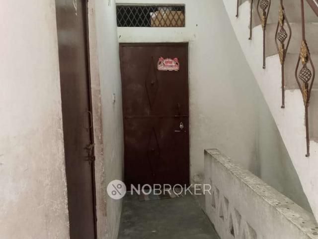 1 RK Flat In Standalone for Rent In Lakkarpur