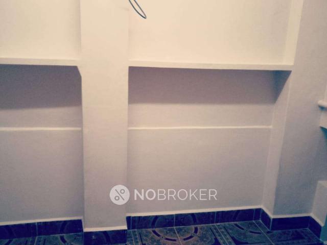 1 RK Flat In Standlone Building for Rent In Velachery