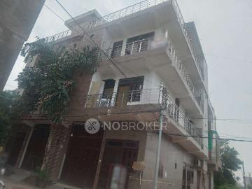1 RK Flat In Subedhar House for Rent In Muradnagar