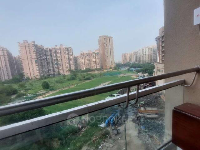 1 RK Flat In Supertech North Eye for Rent In Sector 74